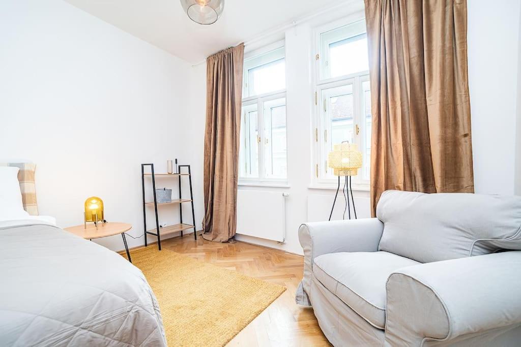 Amazing Two-bedroom With Terrace Prague