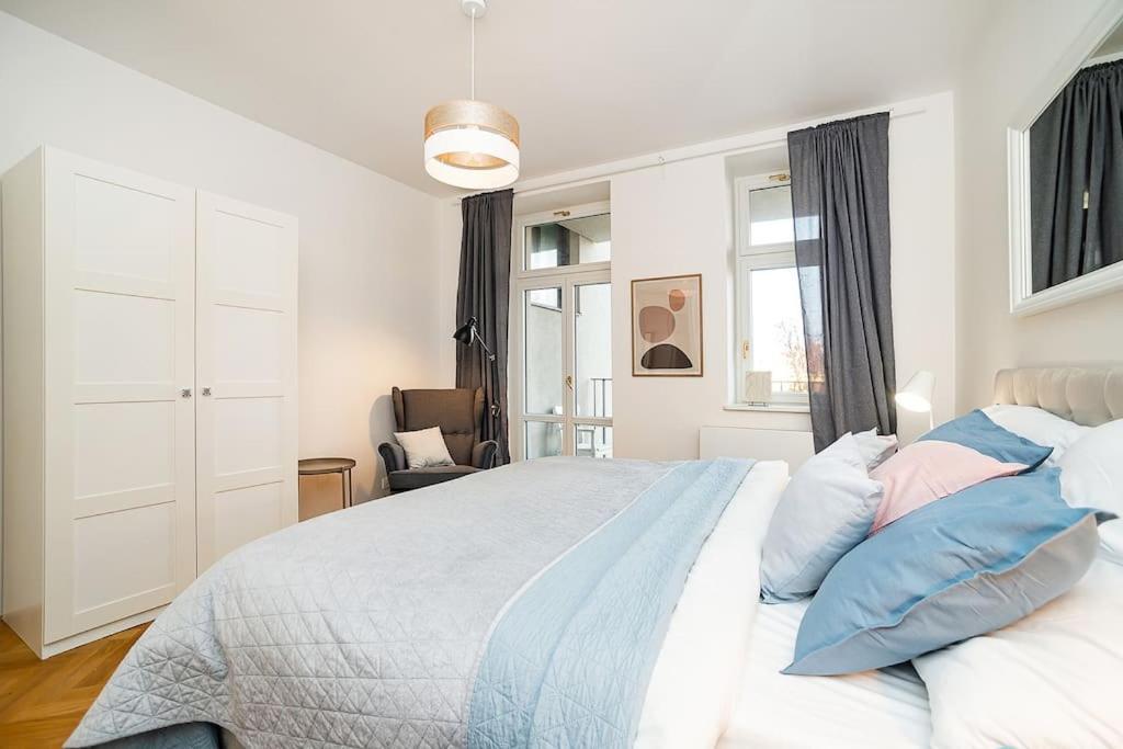 Apartment Amazing Two-bedroom With Terrace Prague